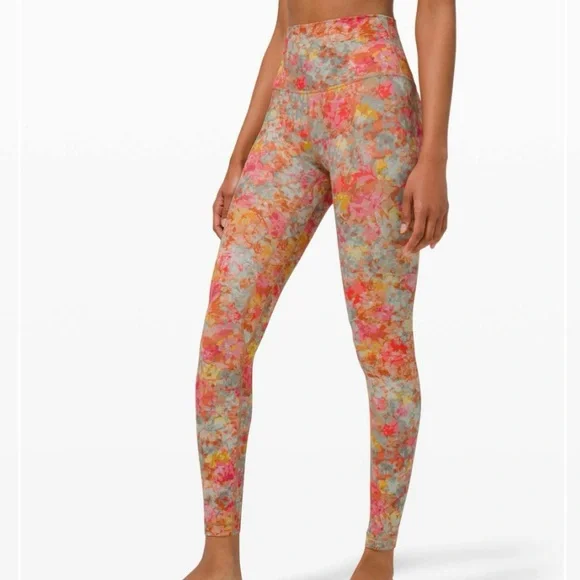 NWOT Lululemon Align High-Rise 28” Inflorescence Multi Floral Leggings size 10 - Picture 3 of 10